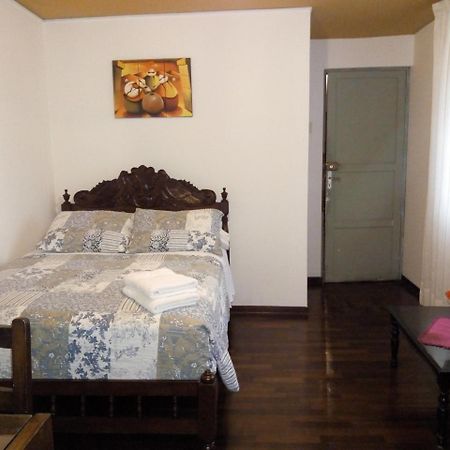 Nydia'S Trujillo City Hostel Екстериор снимка
