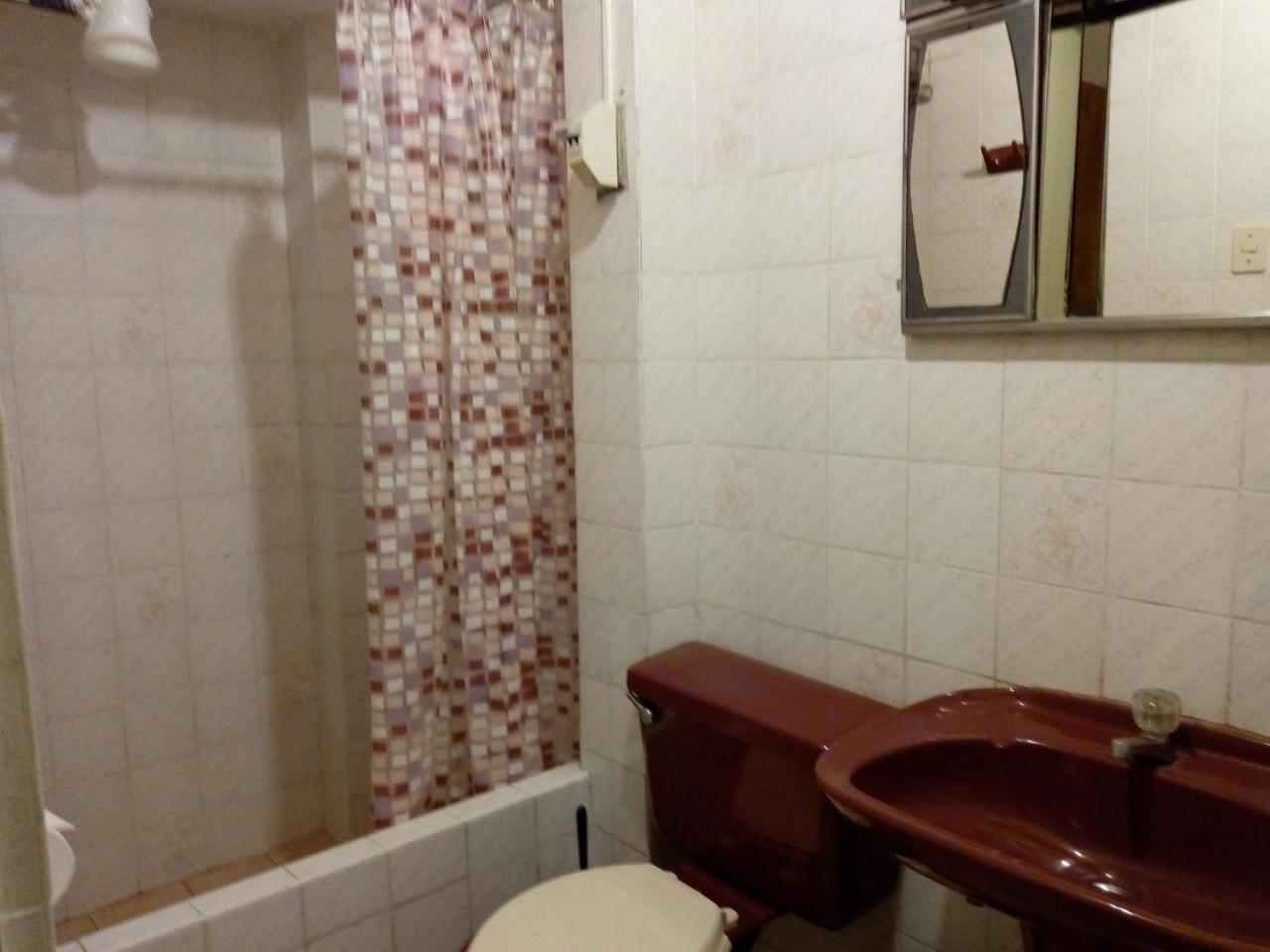 Nydia'S Trujillo City Hostel Екстериор снимка